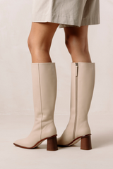 East Boot Stone Beige