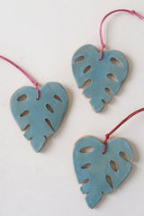 Monstera Ornament Turquoise
