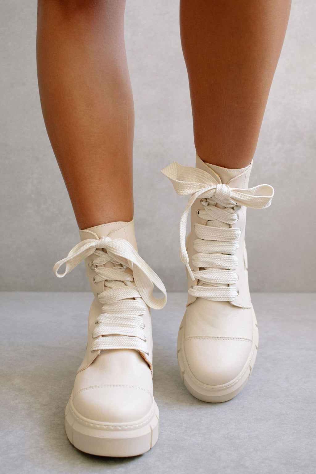 ♡cancan♡ can-can-beige-boots-alohas-