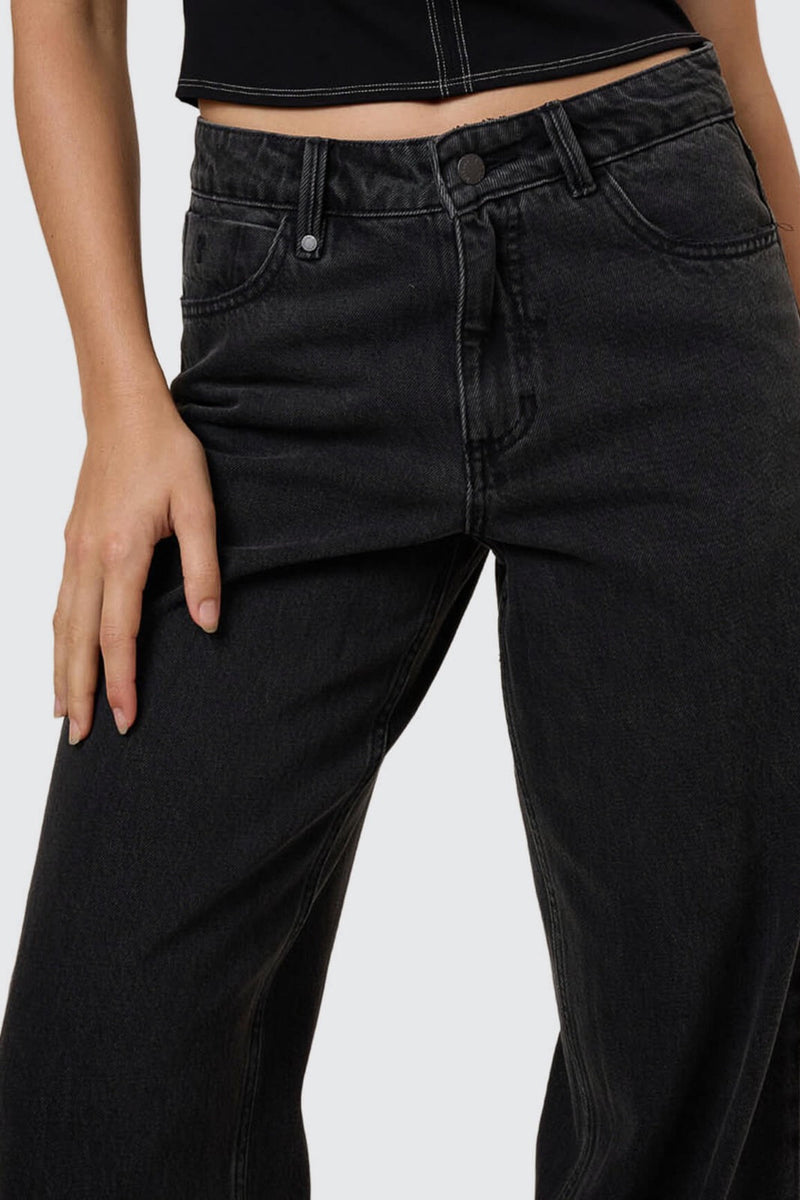 Billie Low Jean Ash Black