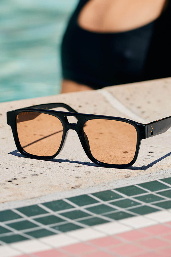 Rifka Sunglasses Recycled Black / Spritz