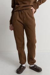 Shores Track Pant Chocolate