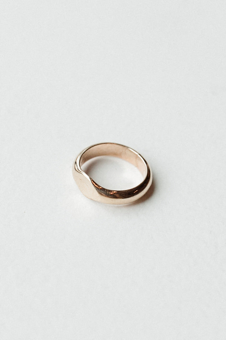 Signet Ring