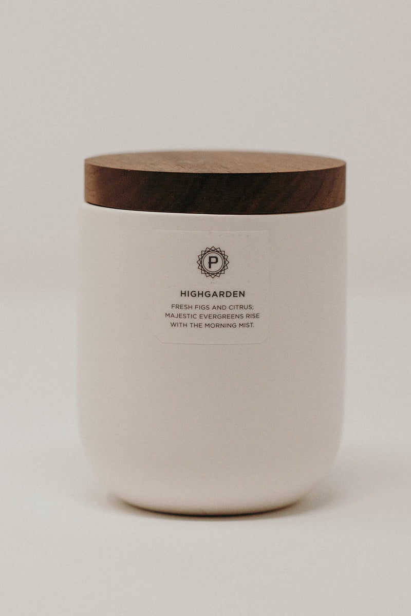 Highgarden Ceramic Candle