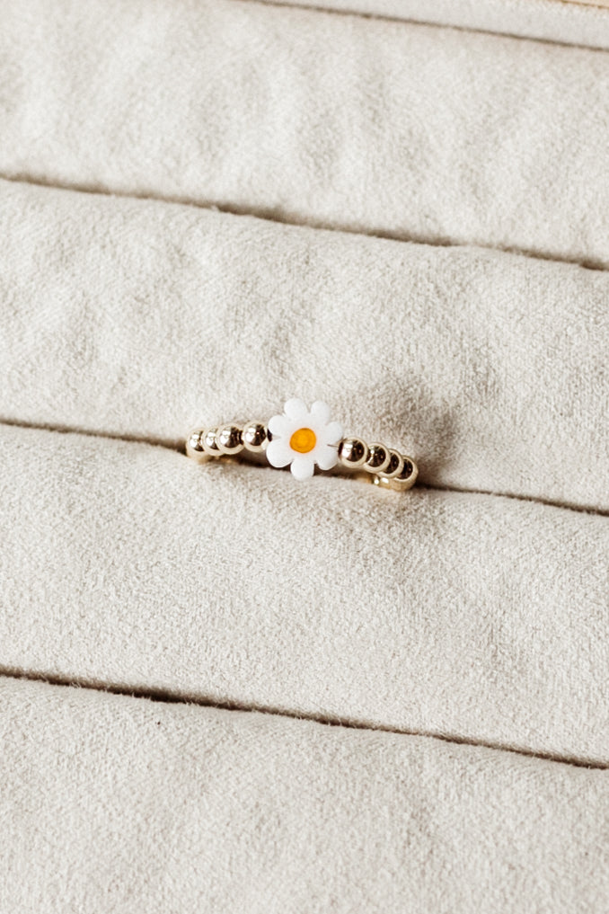 Flower Power Stretch Ring White