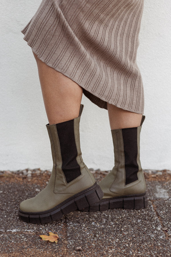 Armor Boot Khaki