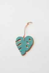 Monstera Ornament Turquoise