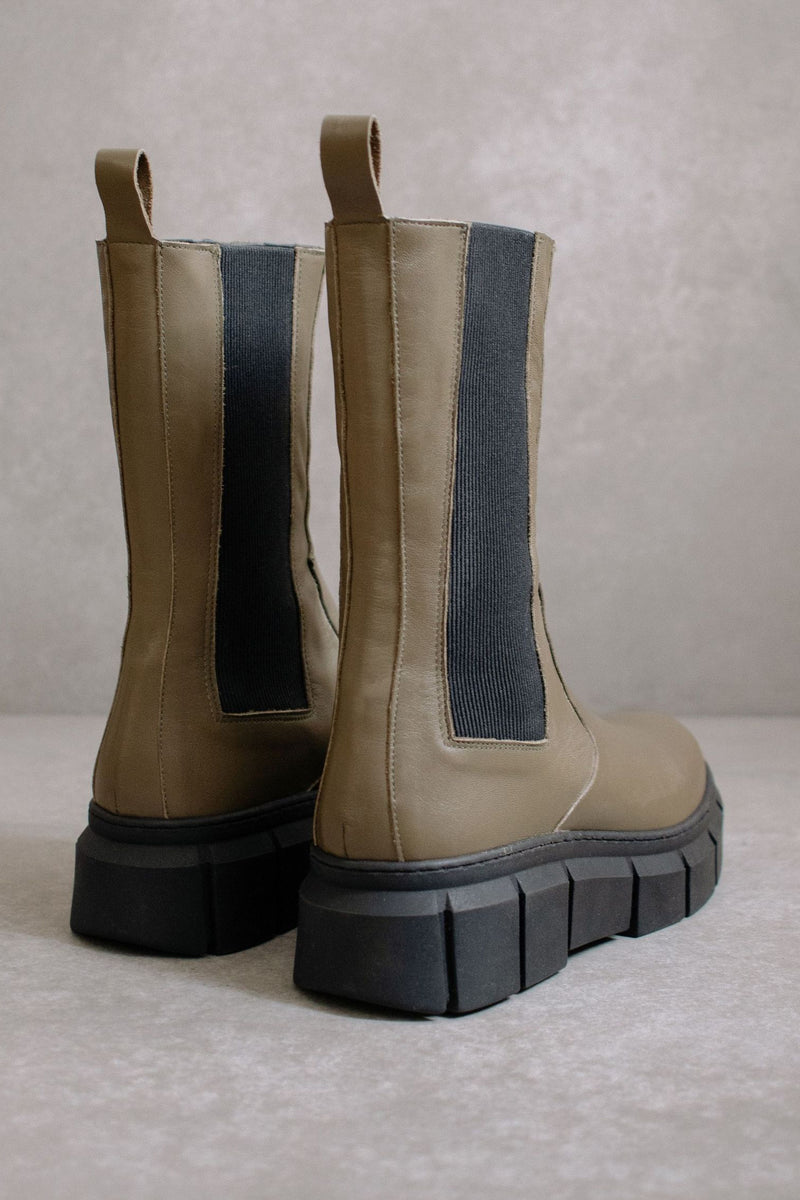 Armor Boot Khaki