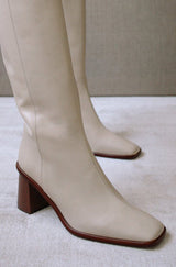 East Boot Off White